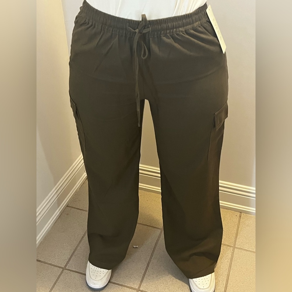 Joggers size S
